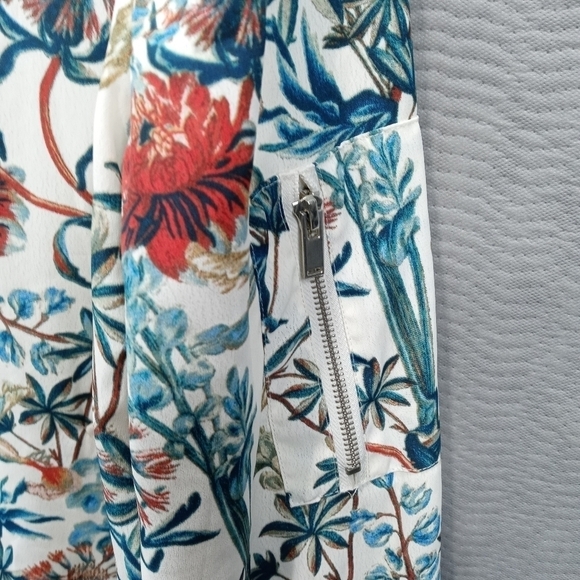 Philosophy women's sz XL full zip floral polyester jacket. Fully lined. 2 outsid - Picture 4 of 8